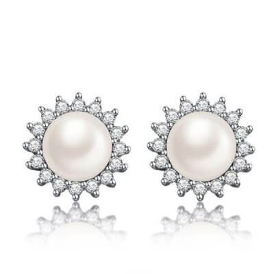 Italo Halo White Pearl Stud Earrings