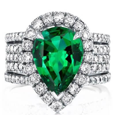 Multi-row Halo Pear Emerald Engagement Ring(7.95 CT. TW.)
