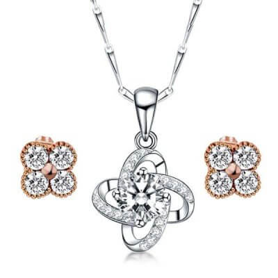 Two Tone Lucky Clover Pendant Necklace And Rose Gold Jewelry Set