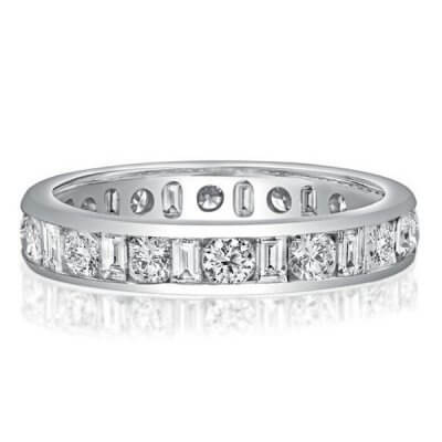 Classic Round & Baguette Wedding Band